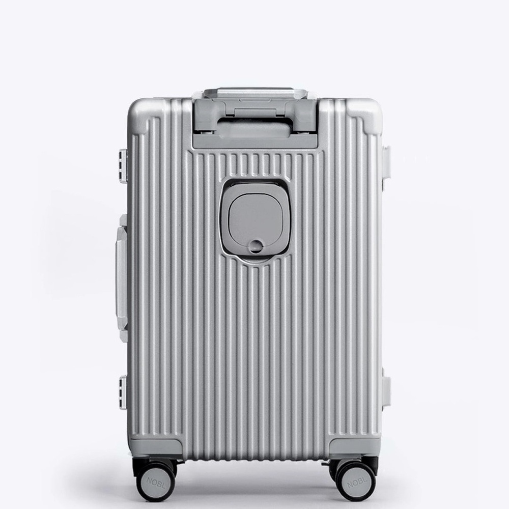 🔥🔥 Nobl All In One Silver Hard-Shell Spinner Carry-On with Front Access 🔥🔥 - Picture 7 of 9